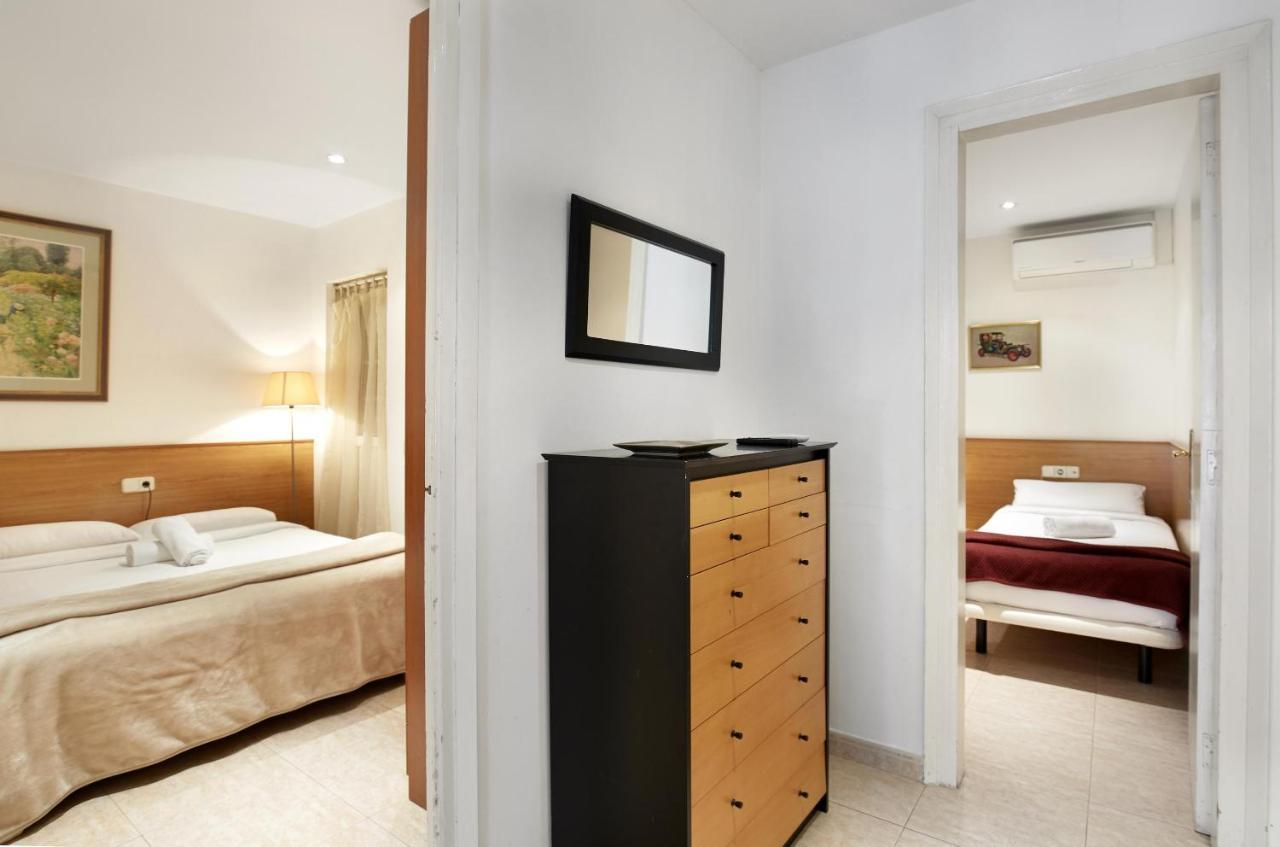 Apartamentos Calvet Barcelona Exterior photo